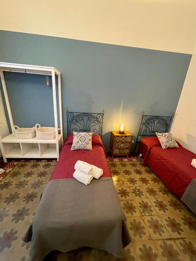 4 Balconi House-Appartamento Salentino Nel Centro Di Lecce Extérieur photo